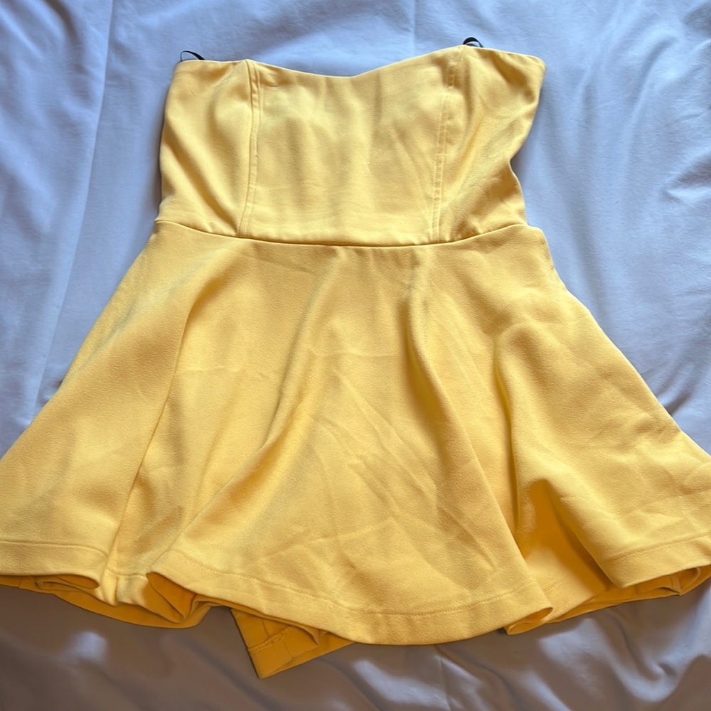 Forever 21 Yellow Strapless Dress